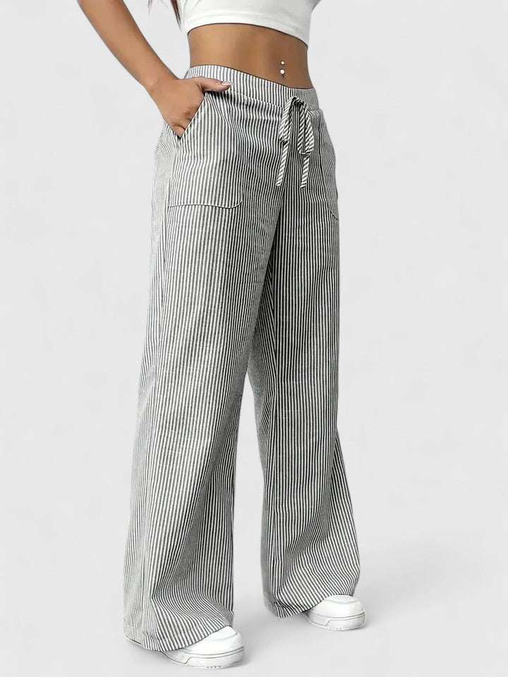 Dominique | Comfortabele brede broek met elegante details