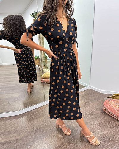 Elegante jurk met stippenprint