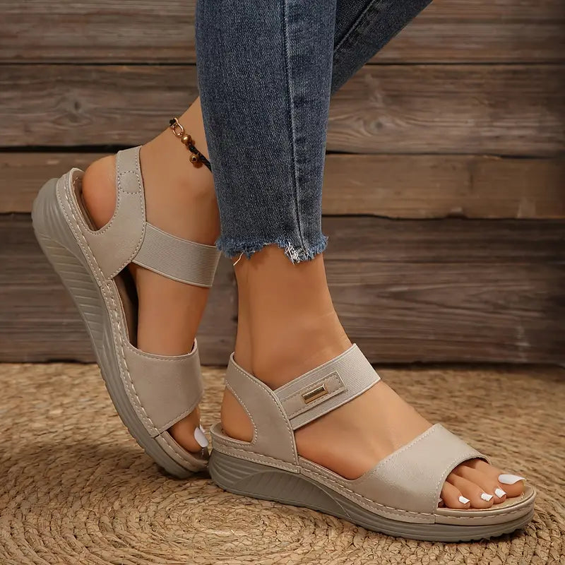 Paige - Comfortabele Gevoerde Wedgesandalen