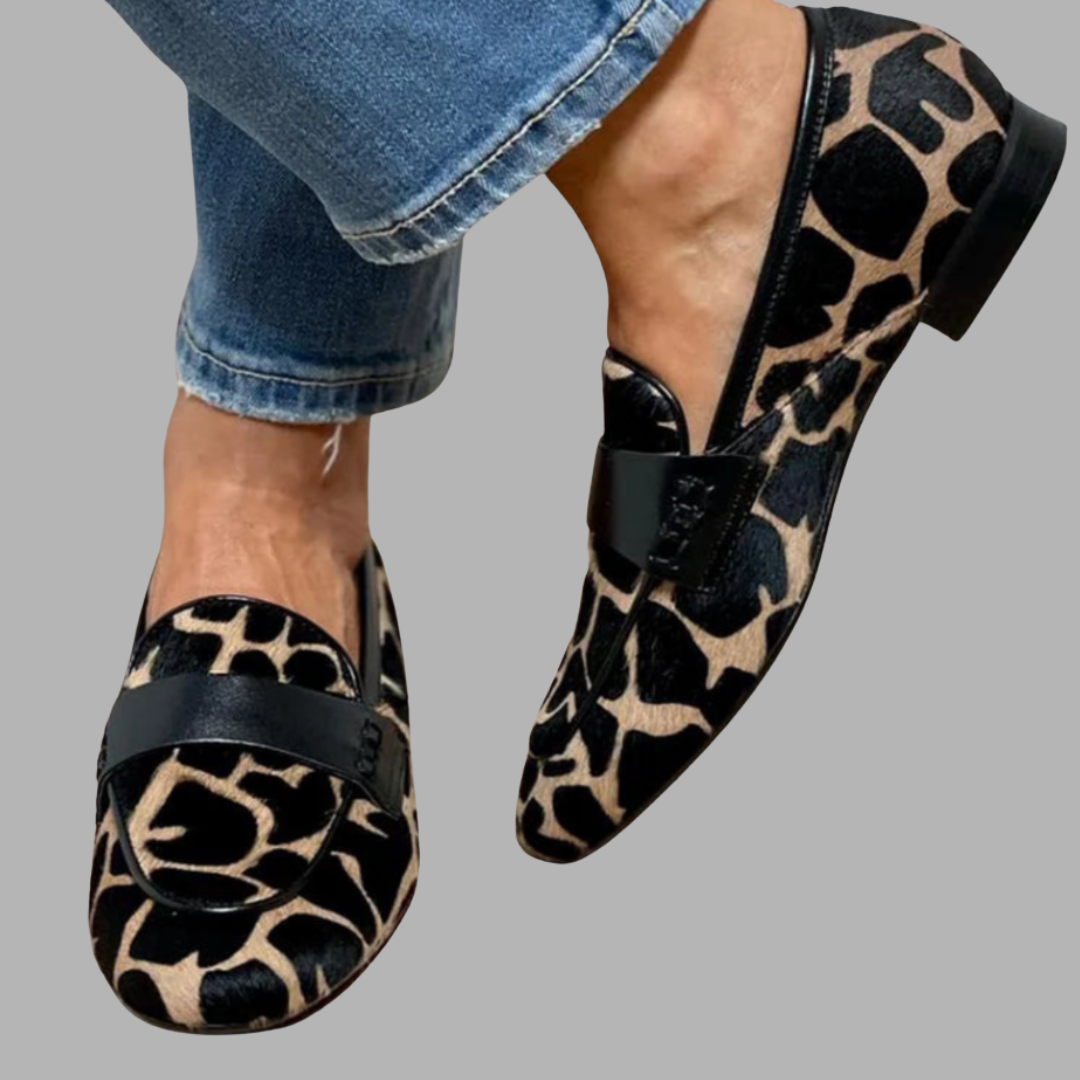 Elowen™ | Luxe Animal Print Loafer for Elegance and Comfort