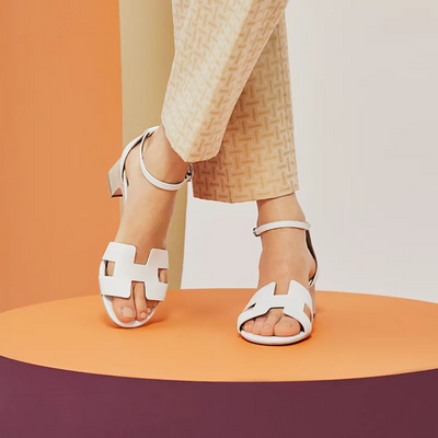 CHLOÉ | ELEGANTE SANDALEN