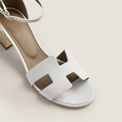 CHLOÉ | ELEGANTE SANDALEN