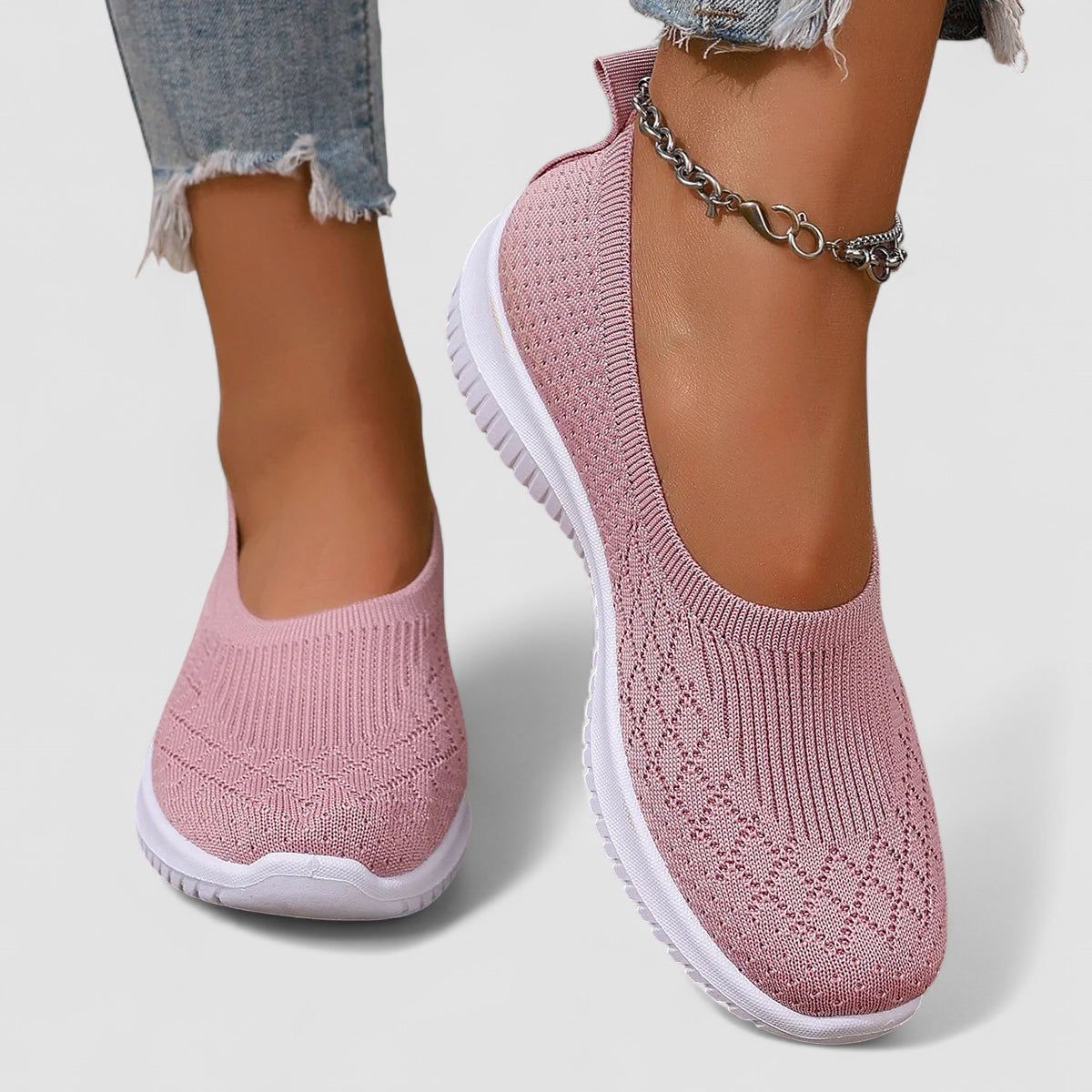 Elysar™ | Luxuriously Soft Grip Slippers