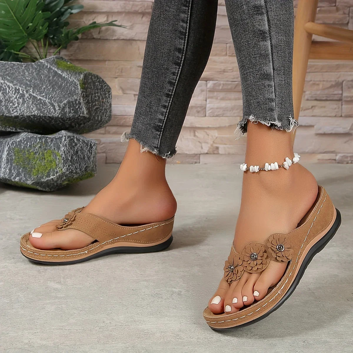 Elowen™ | Serene lace-up sandals with ergonomic support.