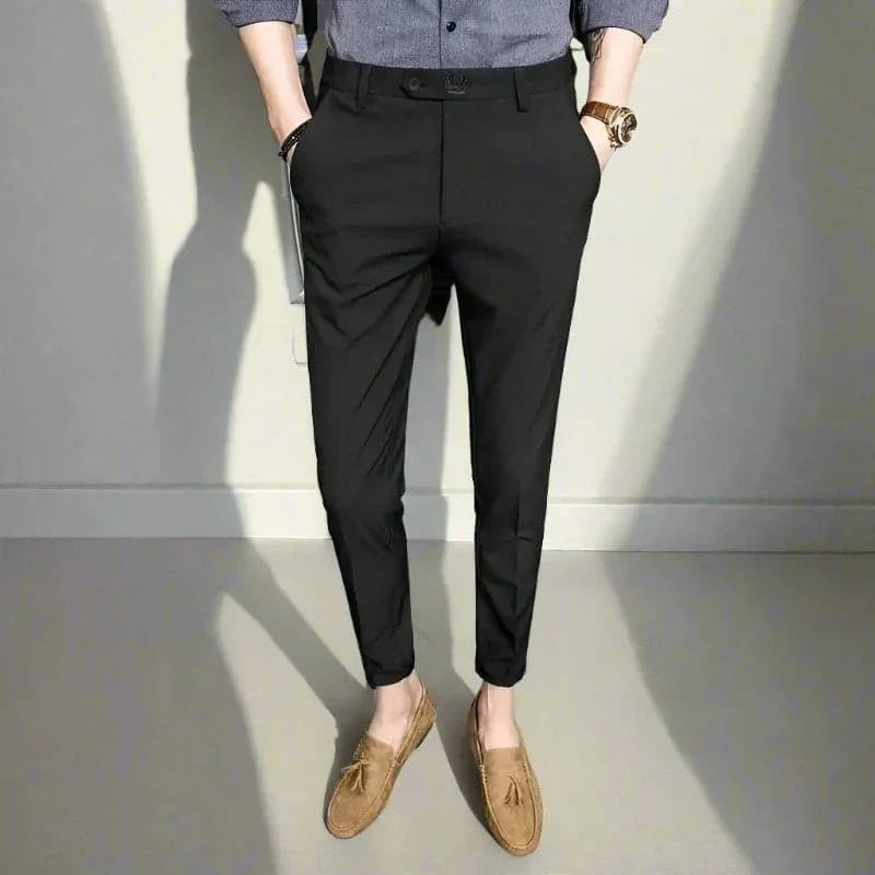 StrideLine Slim-Fit Broek