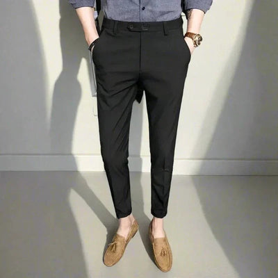 StrideLine Slim-Fit Broek