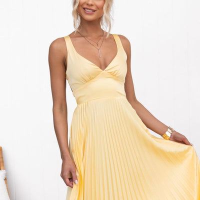 Aurelia™ | Yellow Plissé V-Neck Maxi Dress