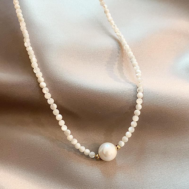 Lyriana™ | Lustrous Pearl Necklace