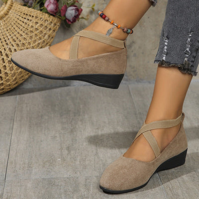 Stravelle® | Chic Stretch Strap Wedge Sko