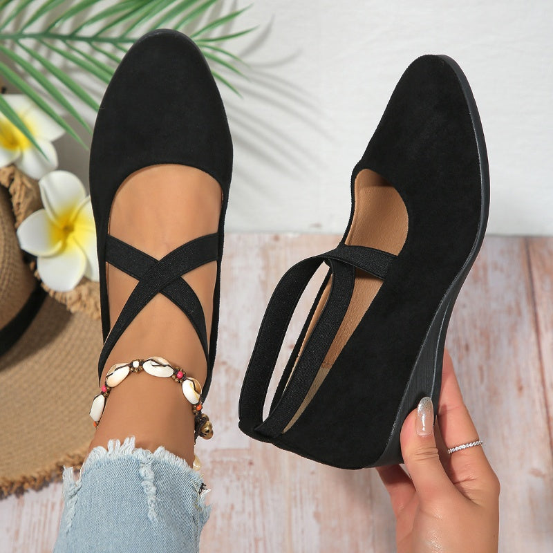 Stravelle® | Chic Stretch Strap Wedge Sko